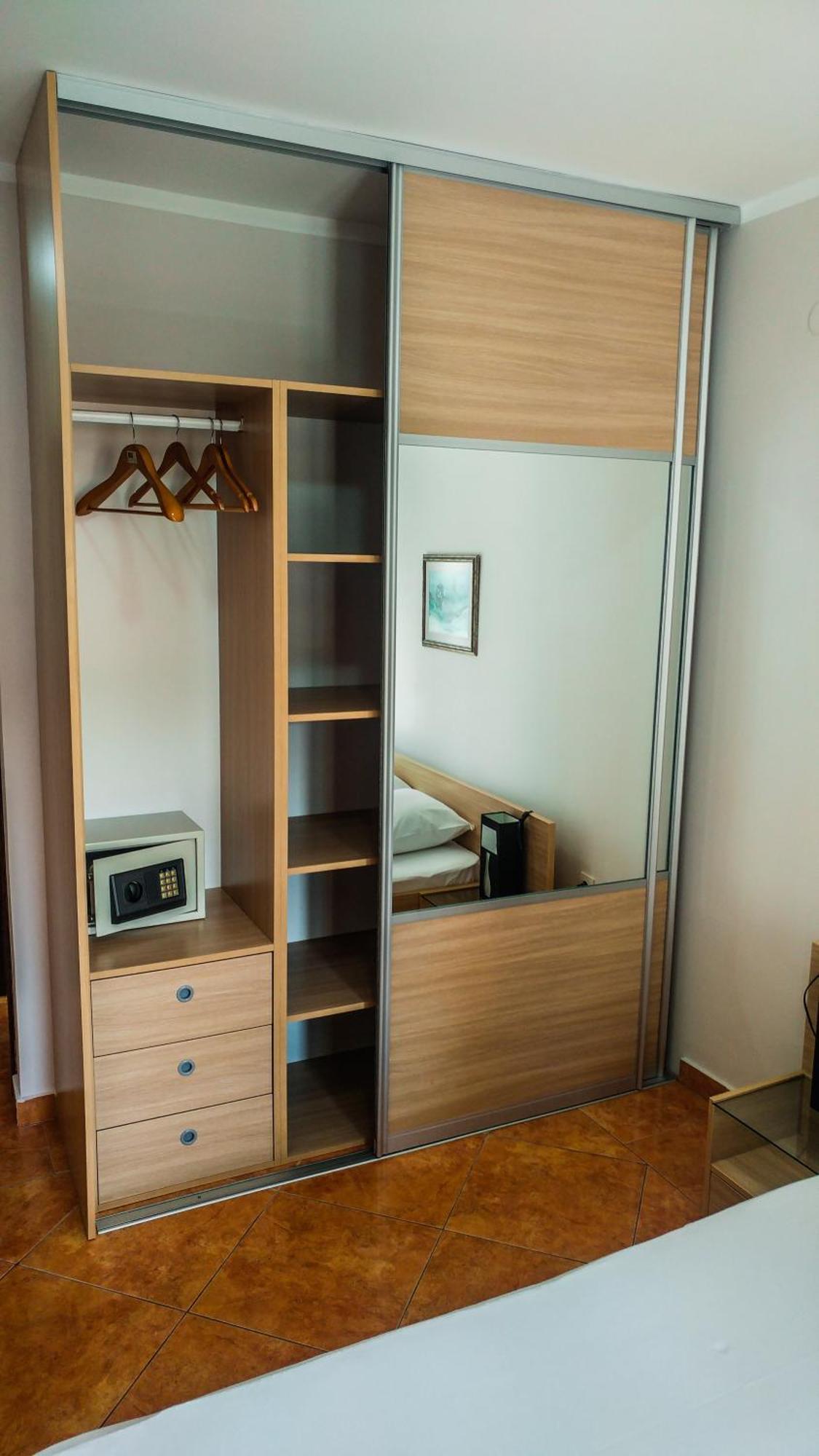 Villa Franeta Apartments Budva Bilik gambar