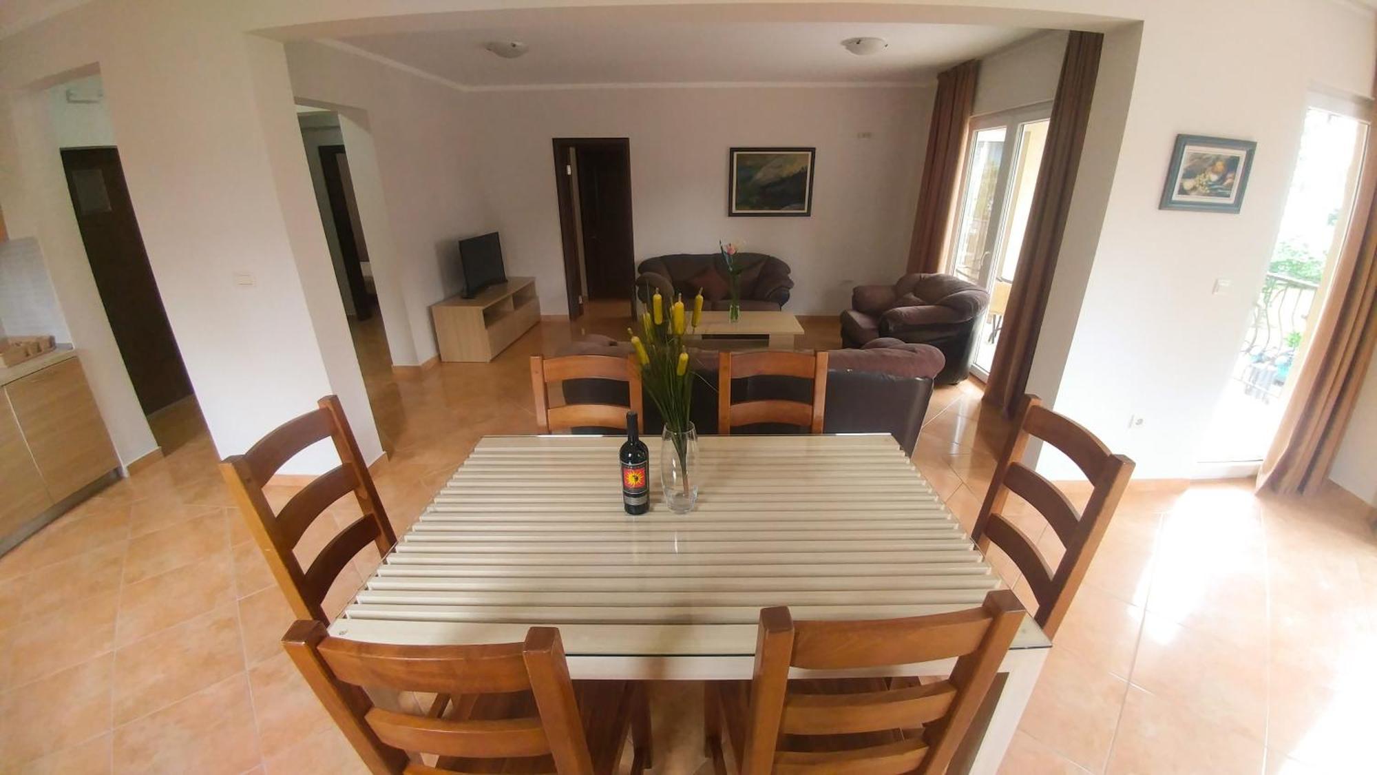Villa Franeta Apartments Budva Bilik gambar