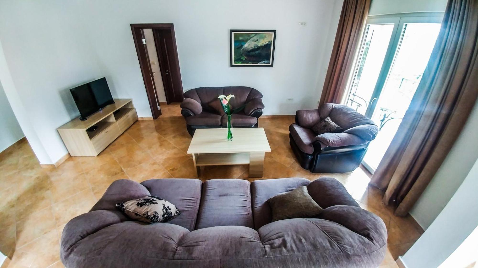 Villa Franeta Apartments Budva Bilik gambar