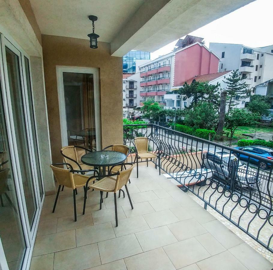Villa Franeta Apartments Budva Luaran gambar